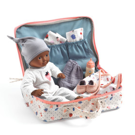 Cerise's suitcase with her baby doll and accessories - Pomea